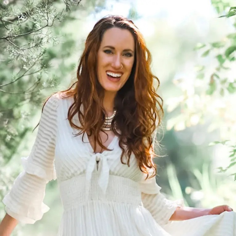 Janay High Vibe Bride Kansas City Wedding Dress Shop Store Mission KS