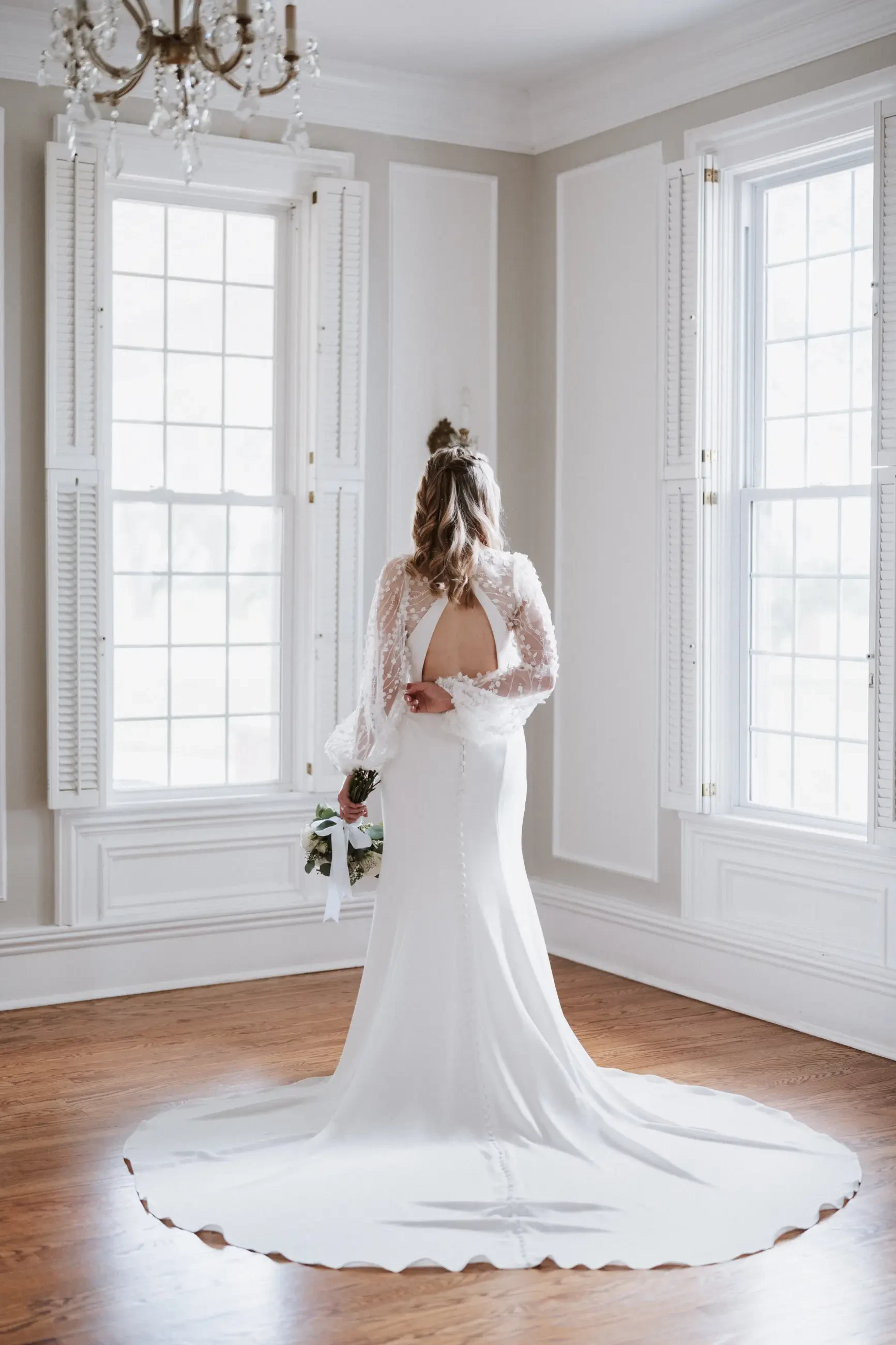 wedding dres stores ksnas city, intimate bridal shop, affordable wedding dresses kansas city