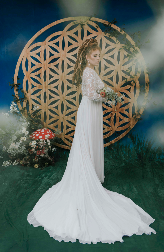 What&#39;s Up With Bridal Sizing? Image