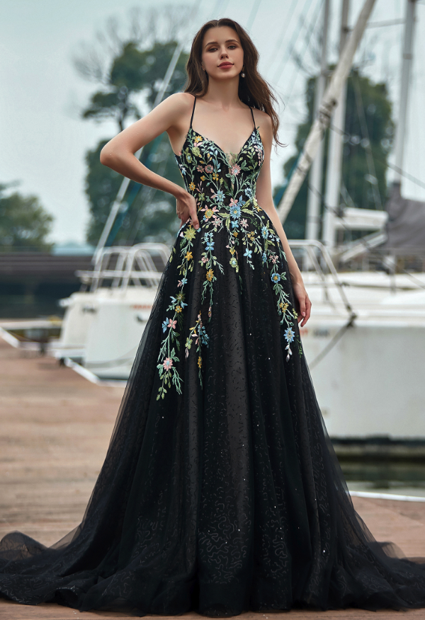 Where to Find Non-White Wedding Dresses in Kansas City. Desktop Image