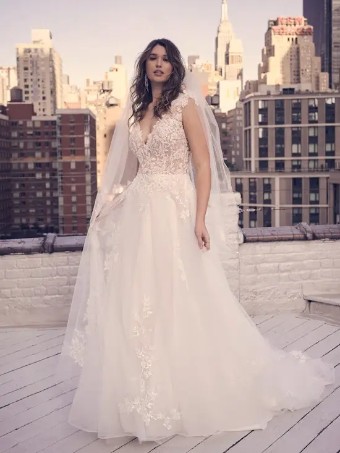 Maggie Sottero Bernadette BR123 #0 Ivory/Natural Illusion thumbnail