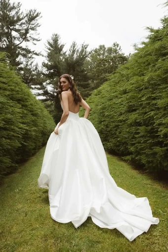 Jenny Yoo  Blake #5 Light Ivory thumbnail