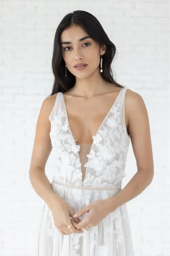 Willowby  BR537 #4 Ivory/Nude thumbnail